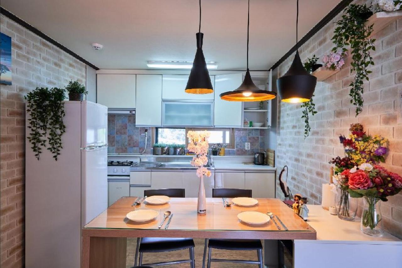 For Family Group, 4Min To Seoul Station Apartamento Exterior foto